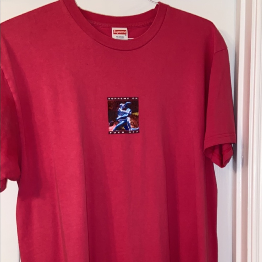 Supreme t-shirt